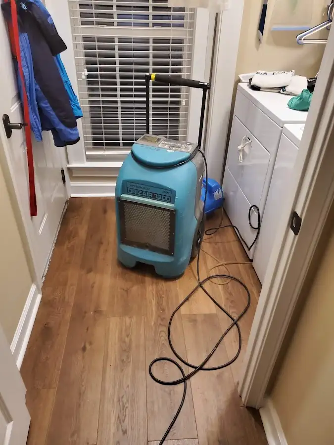 Commercial dehumidifier deployed for Crawl Space Restoration in Hammond